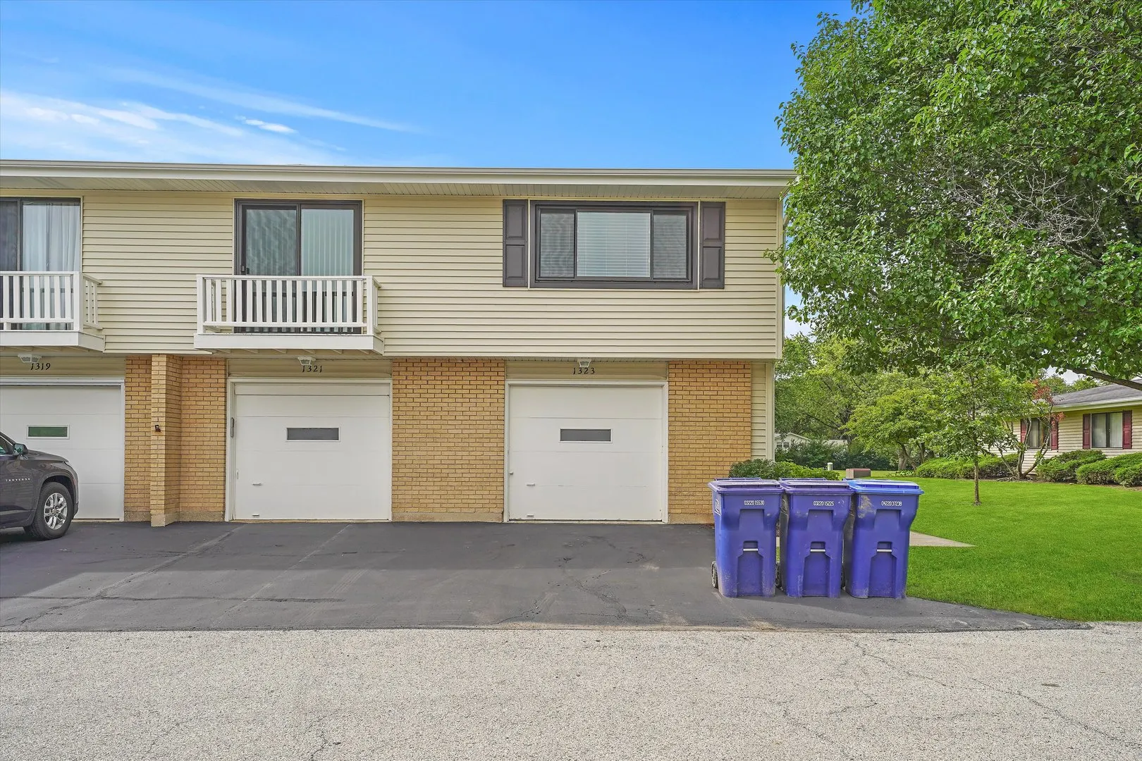 1323 Wakeby Lane 1323 IL