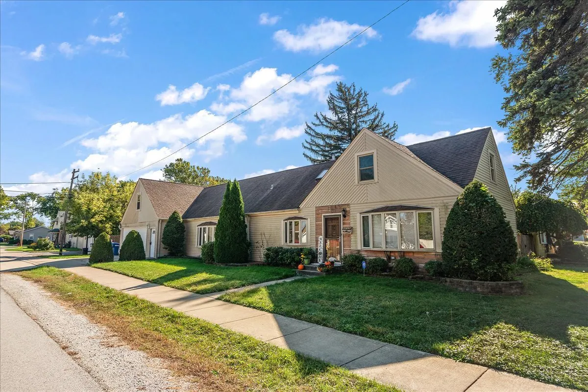 11201 S Normandy Avenue IL
