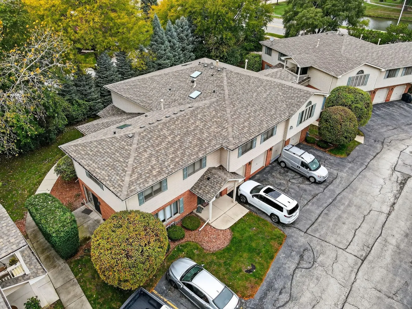 11104 W Cove Circle 2B IL