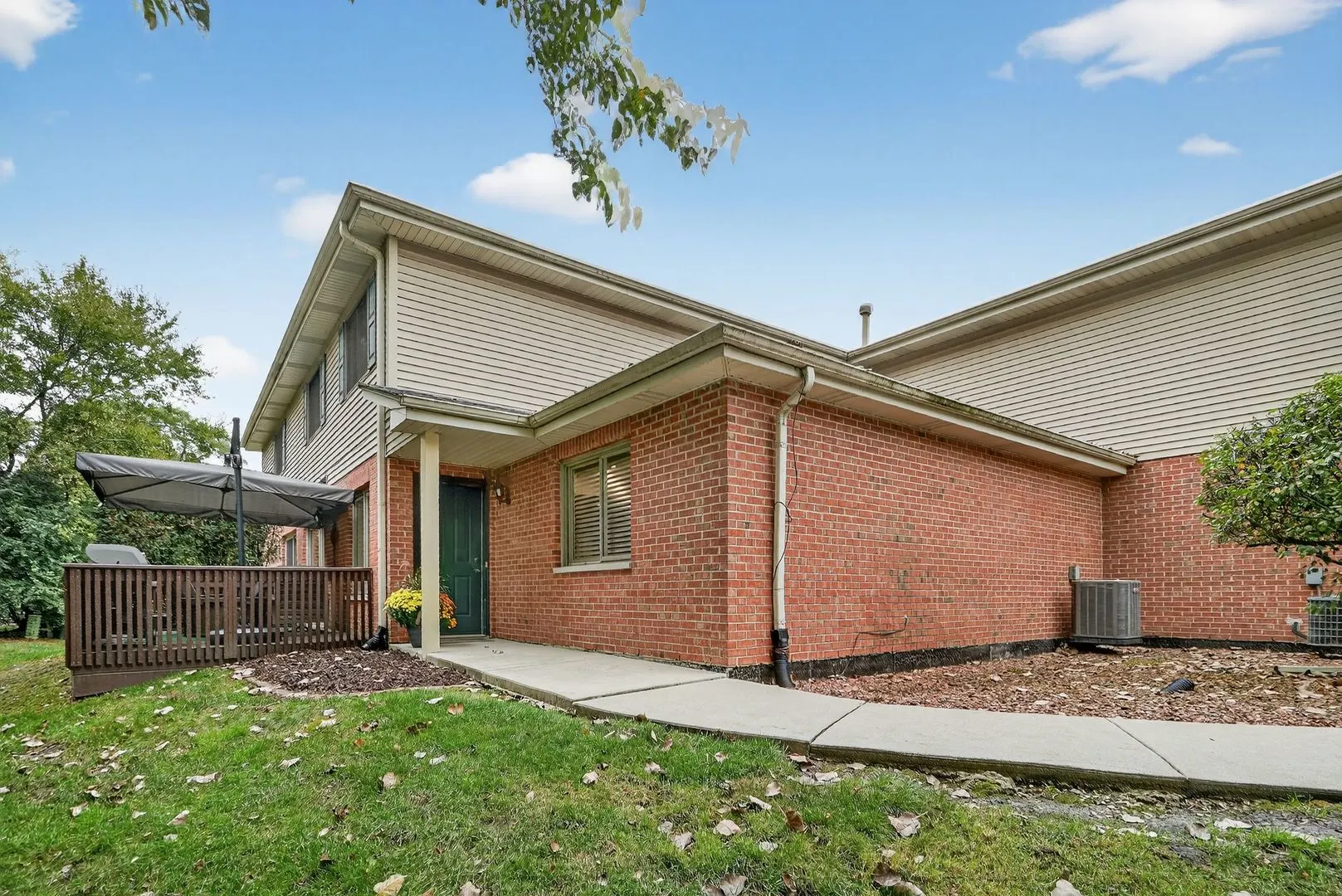 11104 W Cove Circle 2B IL
