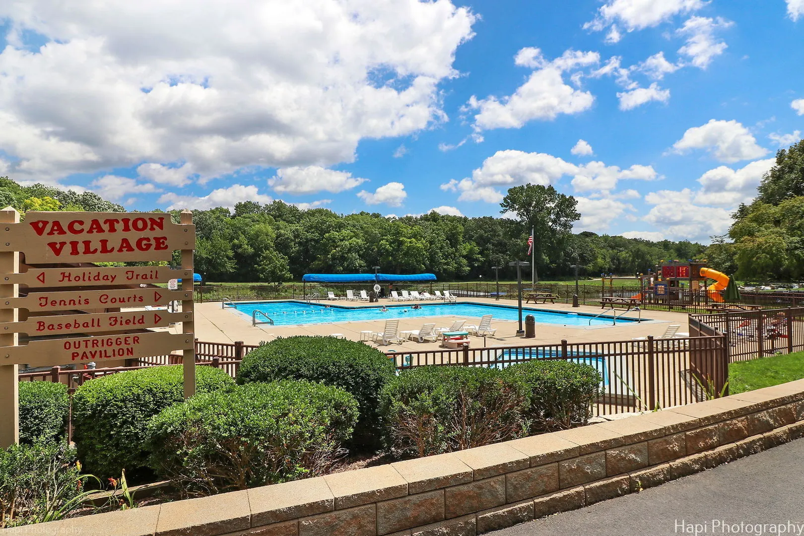 36 Bermuda Colony 6 IL