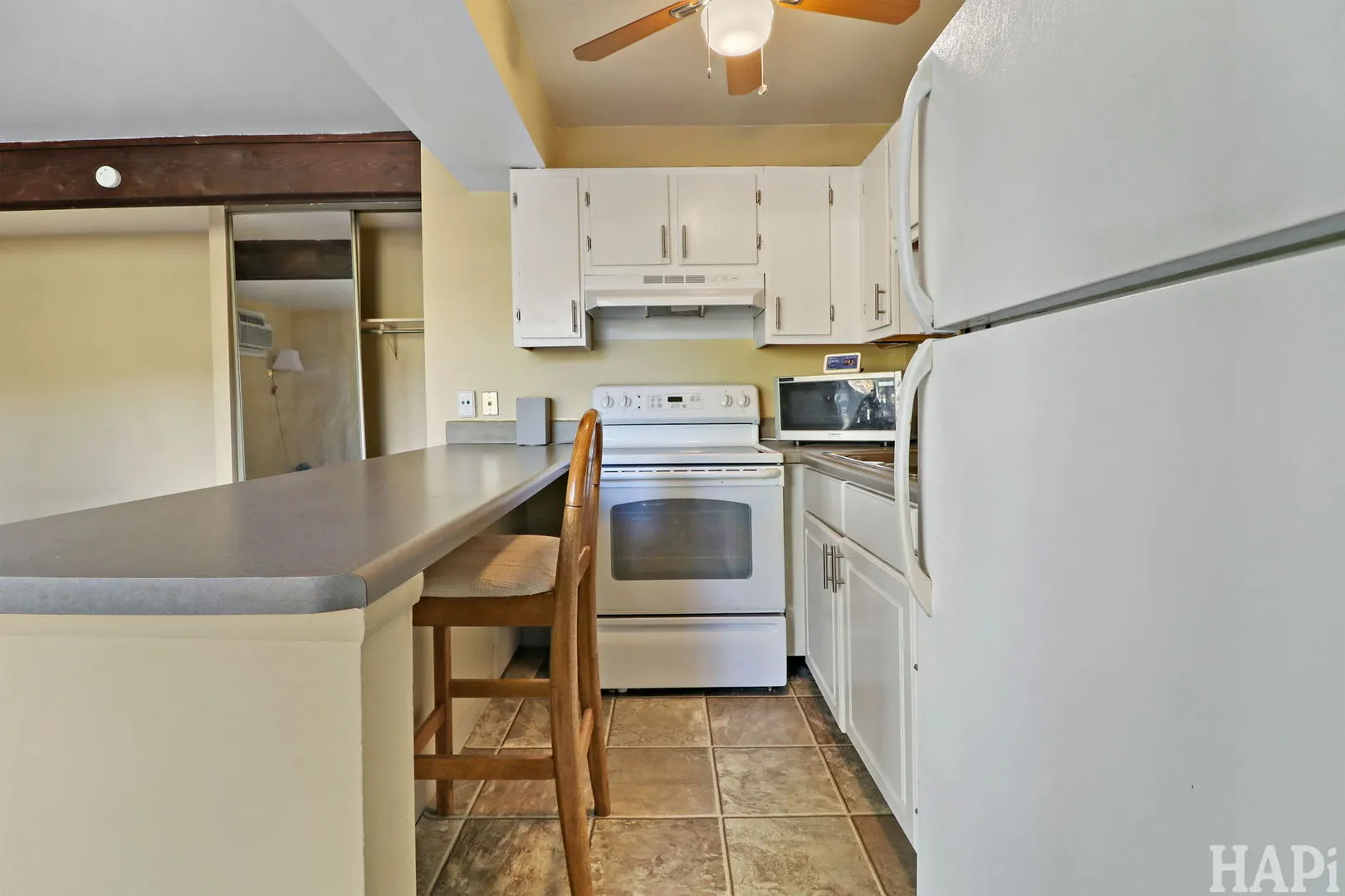 36 Bermuda Colony 6 IL