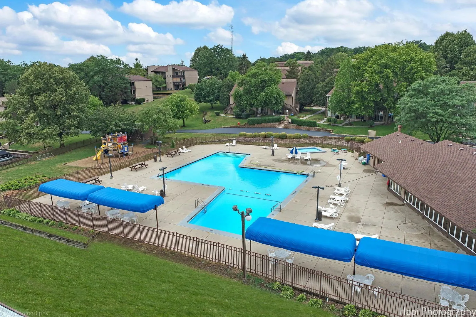 36 Bermuda Colony 6 IL