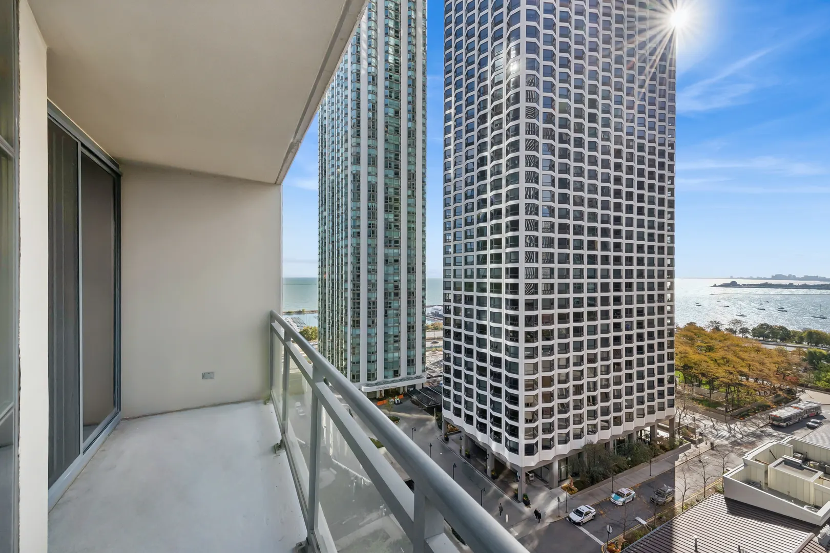 201 N Westshore Drive 1701 IL