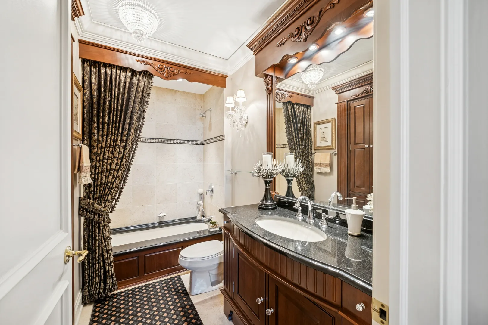 201 N Westshore Drive 1702 IL