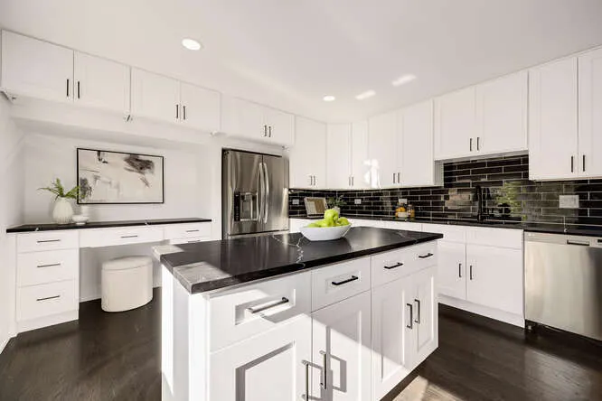 143 Bassford Avenue IL