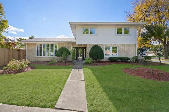 143 Bassford Avenue IL