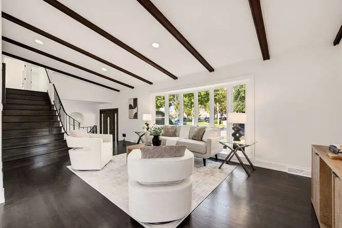 143 Bassford Avenue IL