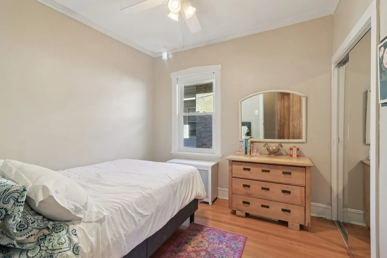 5026 N Hamlin Avenue IL