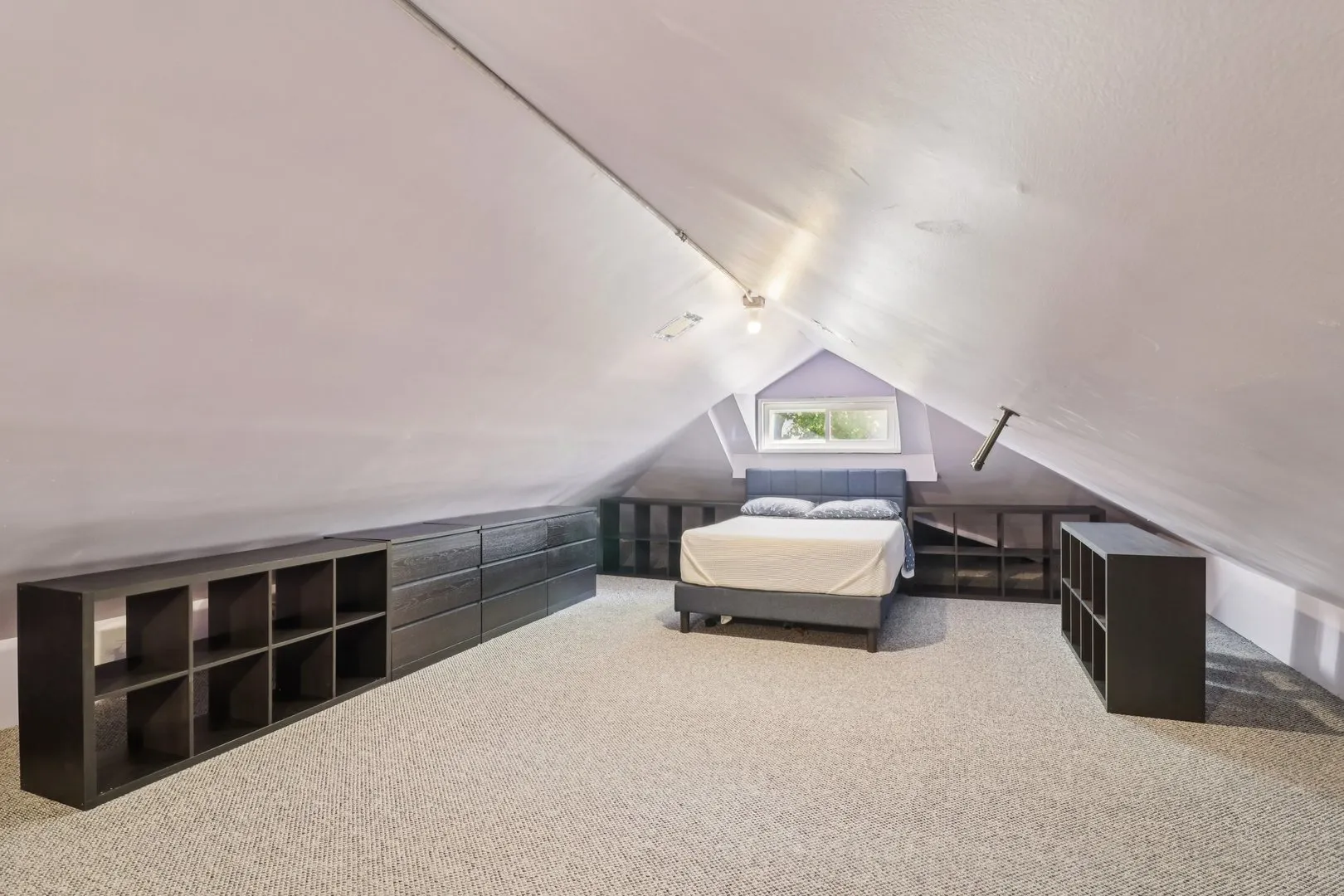 5026 N Hamlin Avenue IL