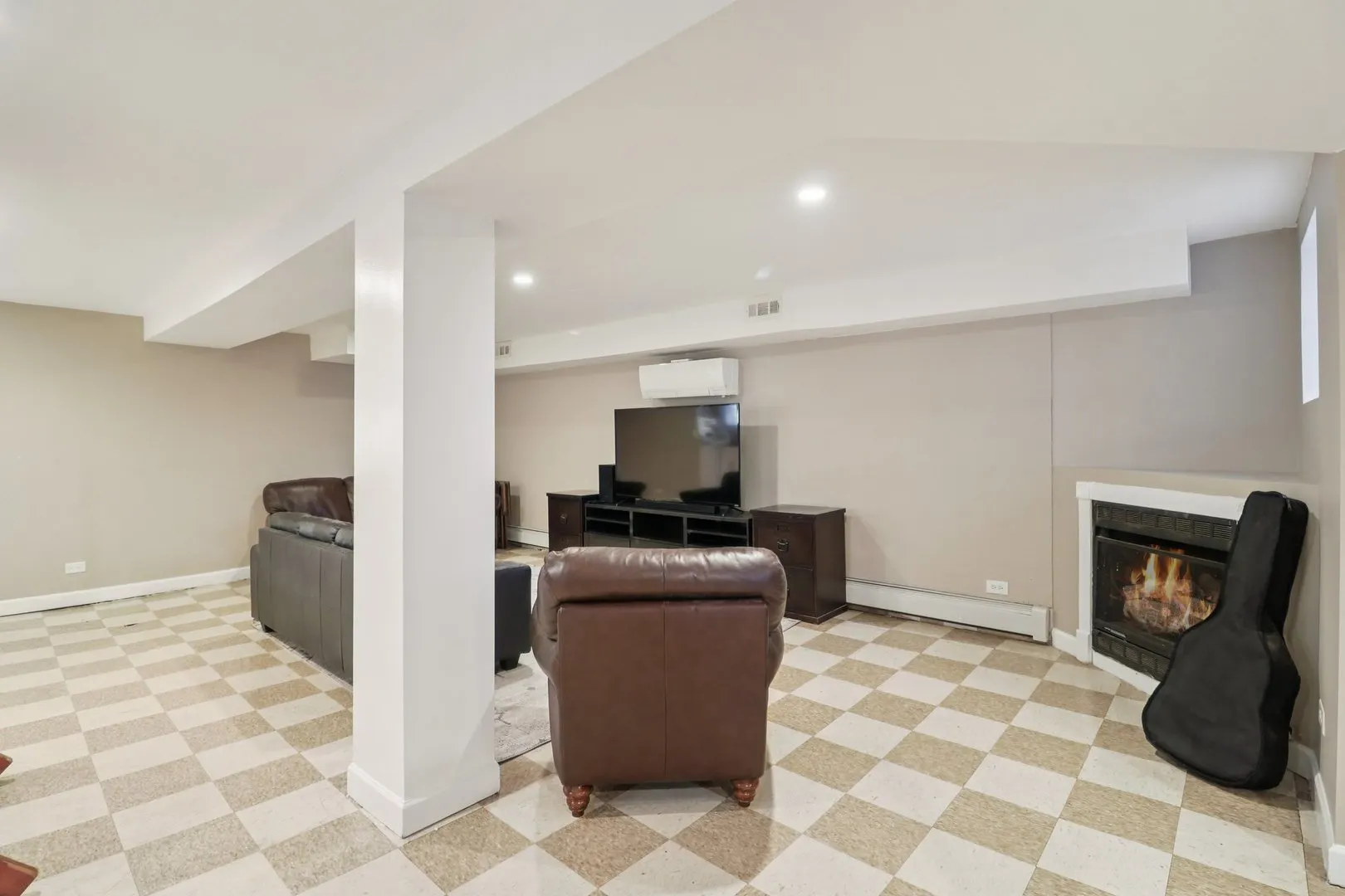 5026 N Hamlin Avenue IL