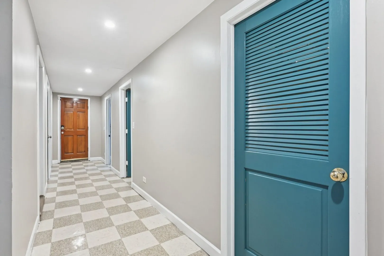 5026 N Hamlin Avenue IL