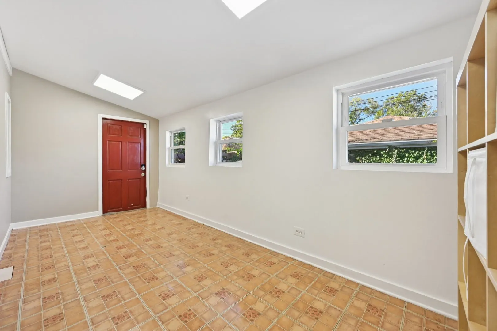 5026 N Hamlin Avenue IL