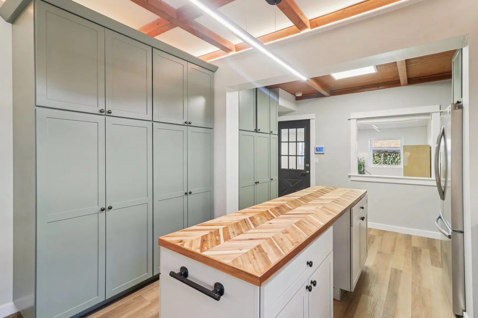 5026 N Hamlin Avenue IL