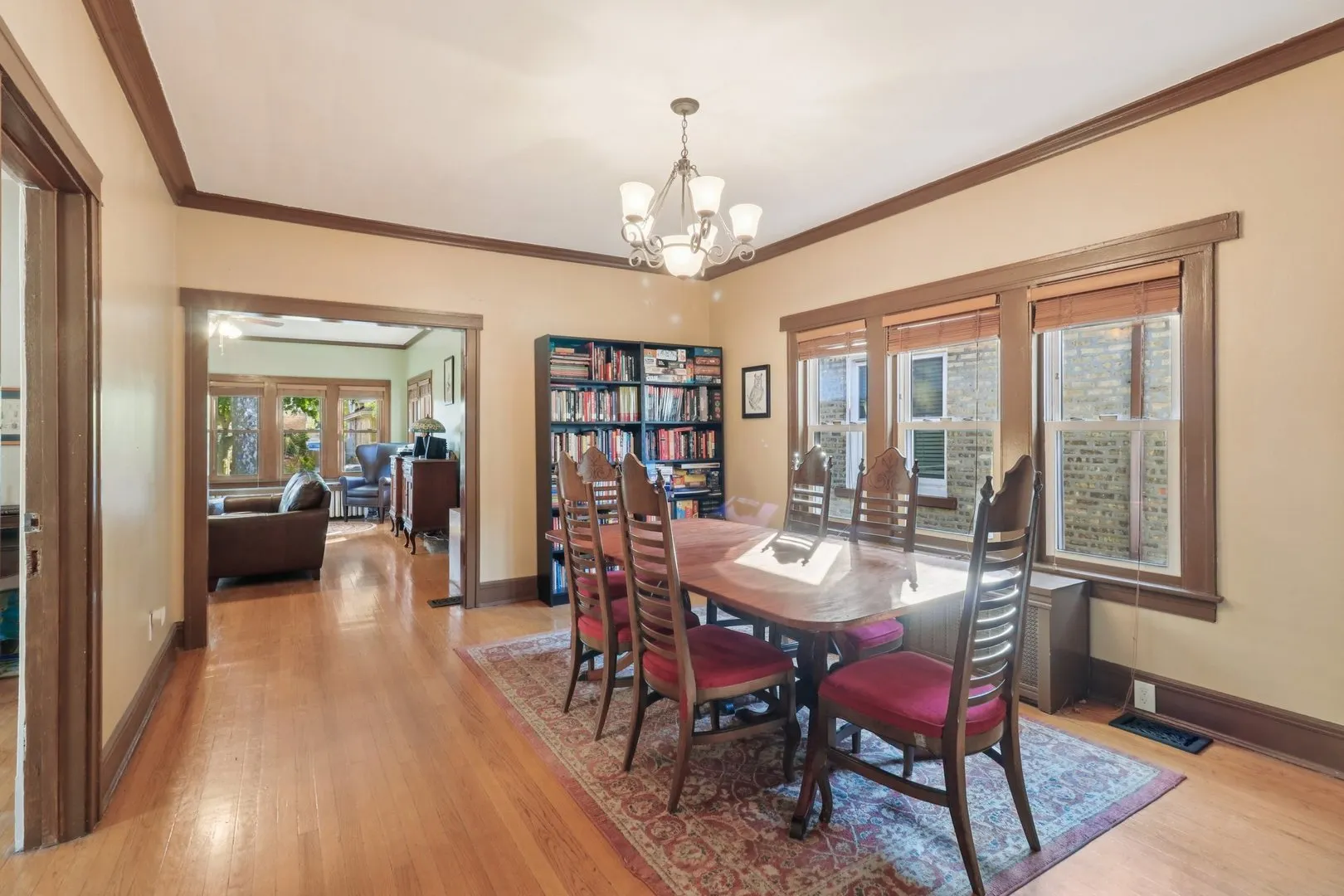 5026 N Hamlin Avenue IL