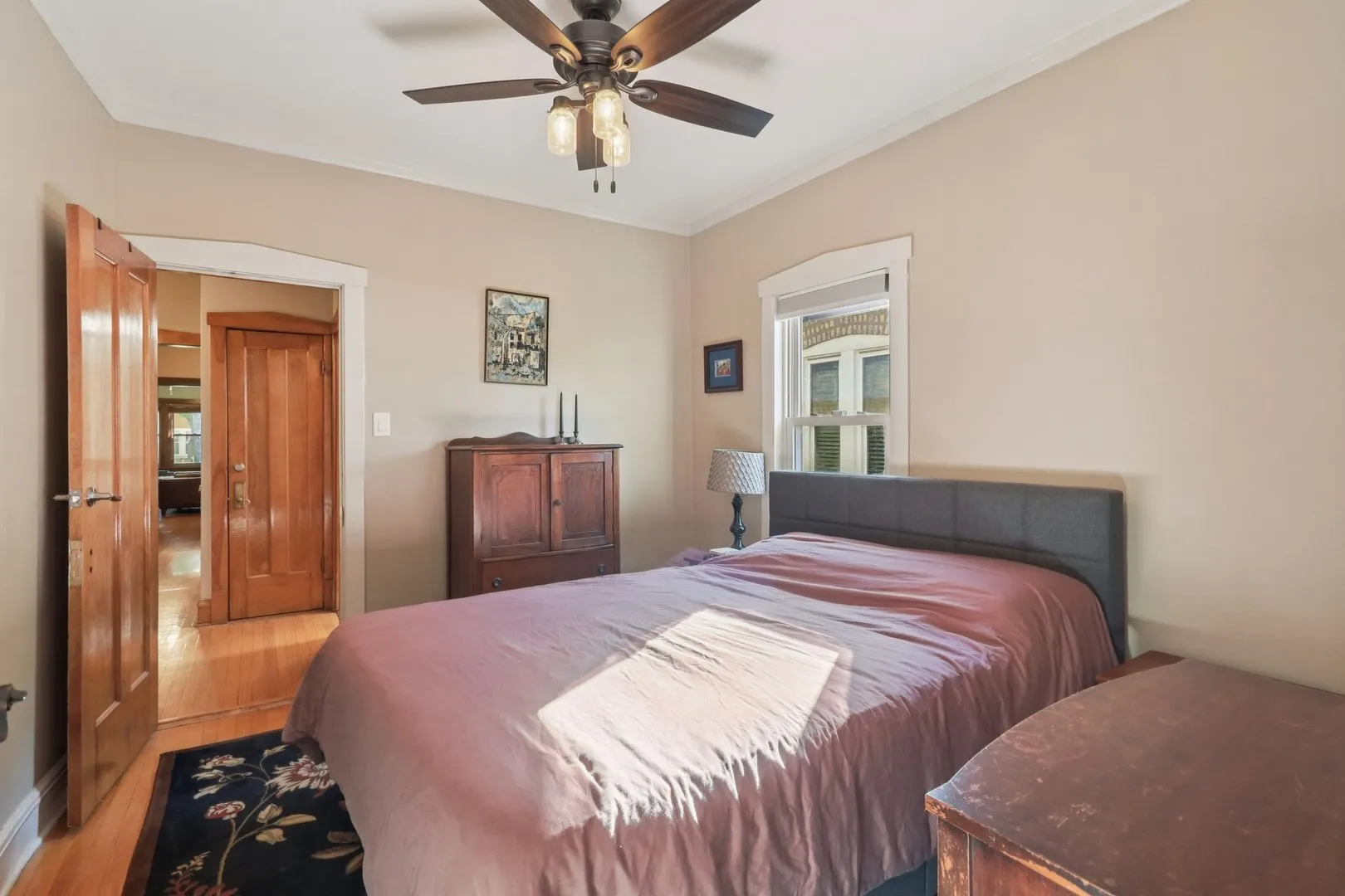 5026 N Hamlin Avenue IL