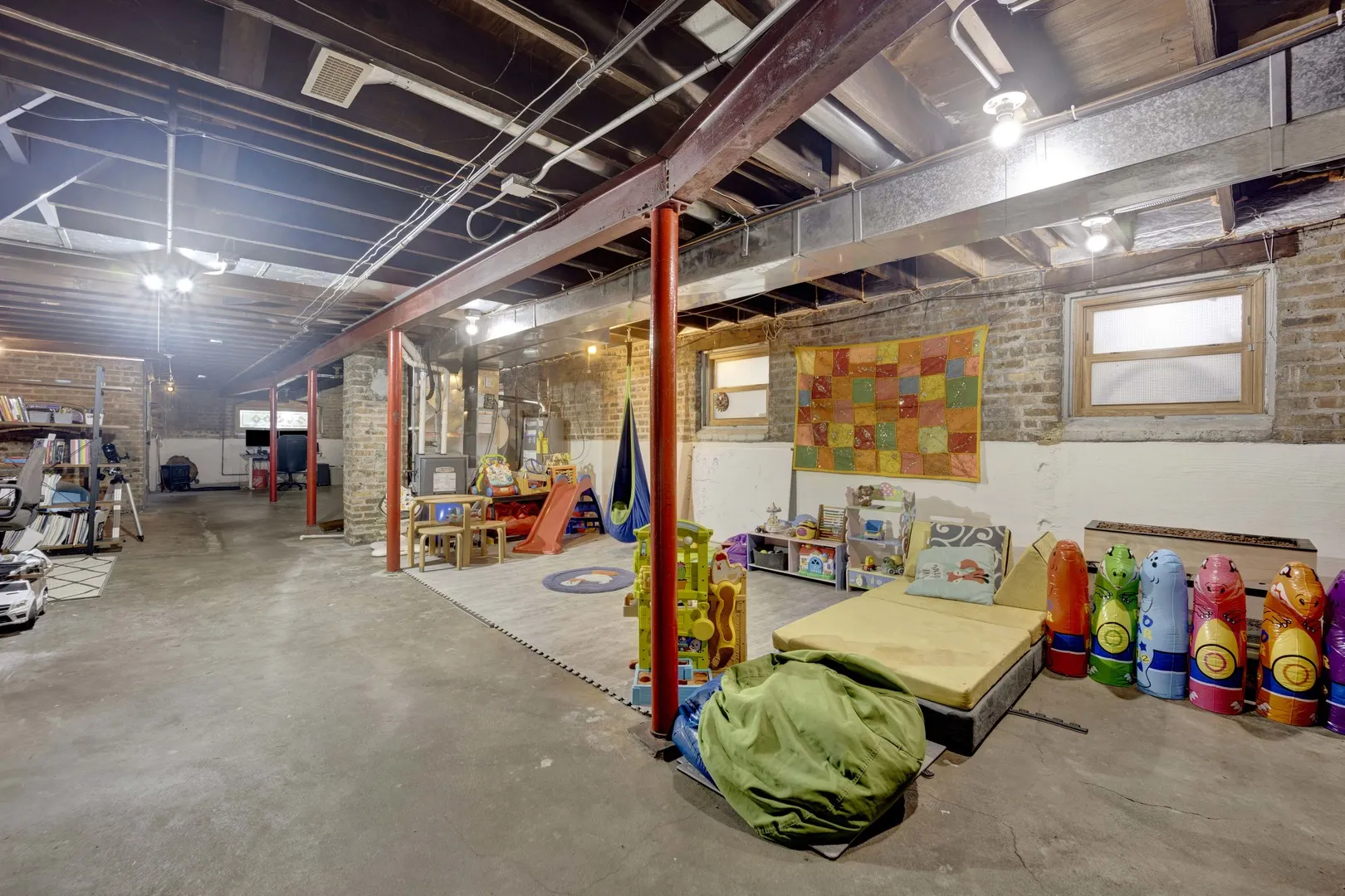 3647 S Damen Avenue IL