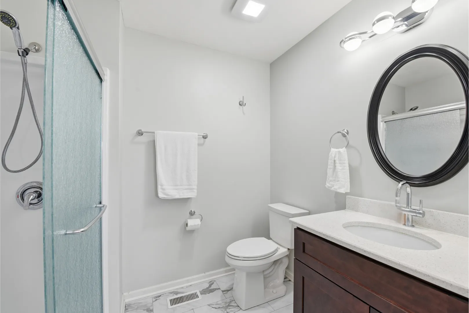 767 E Whispering Oaks Drive 767 IL