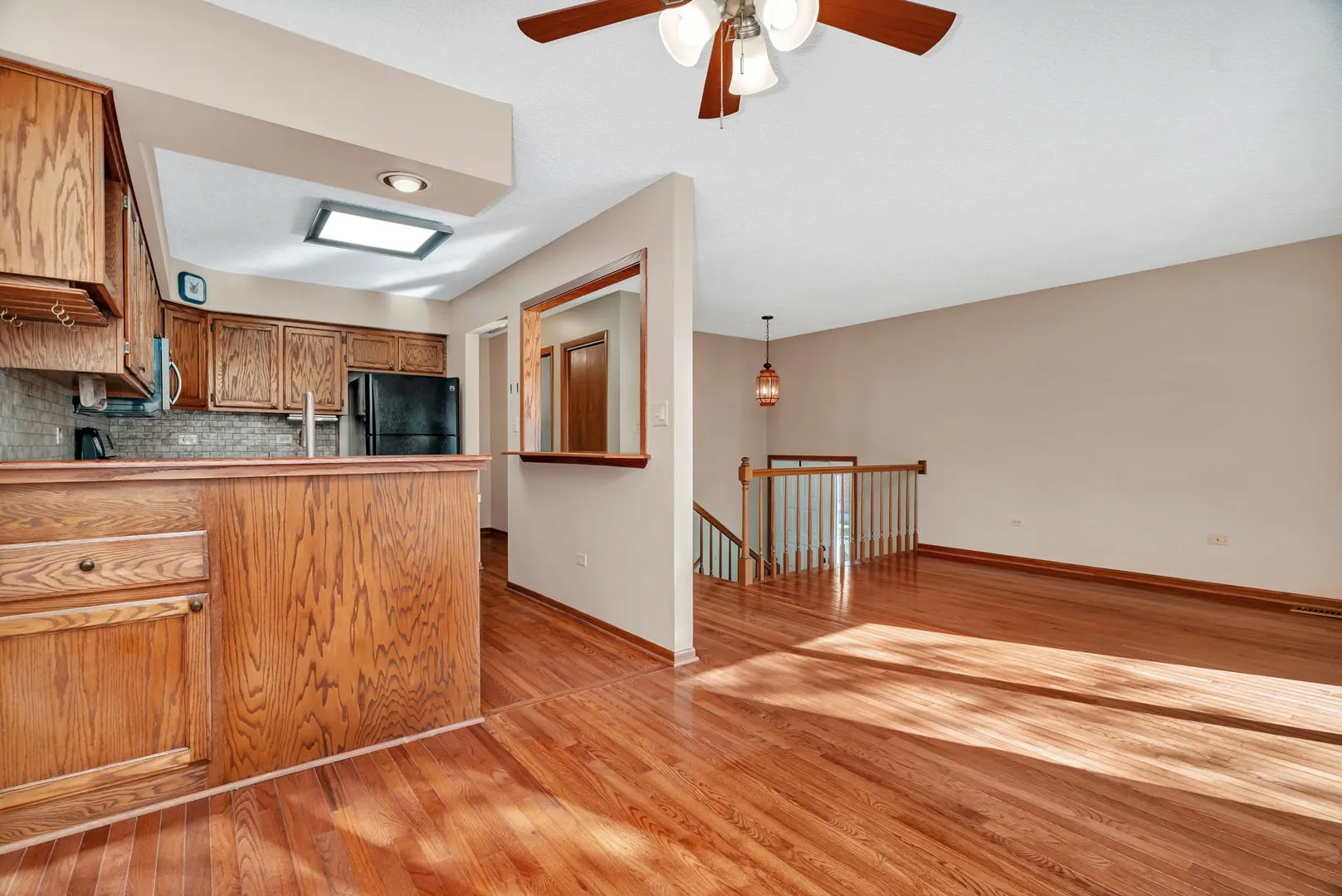 613 Johnson Avenue IL