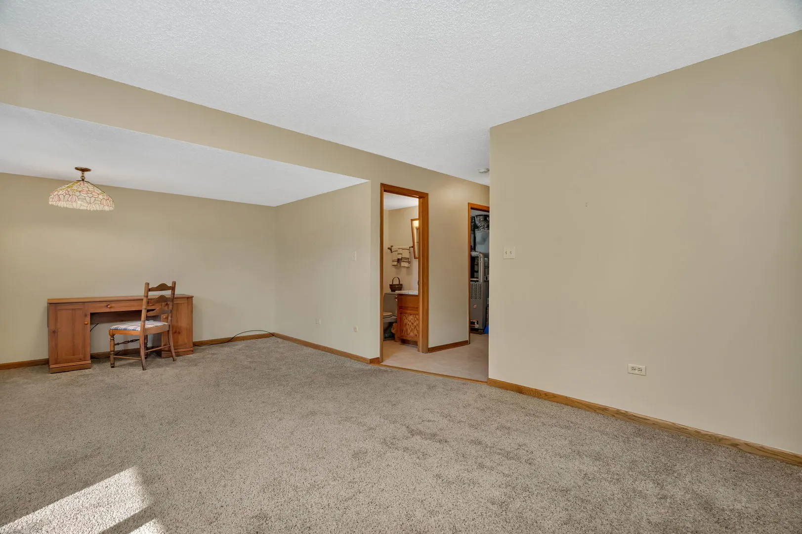 613 Johnson Avenue IL