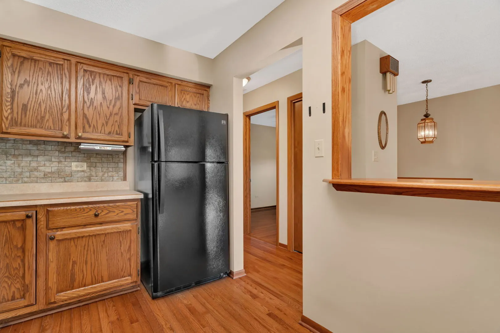 613 Johnson Avenue IL