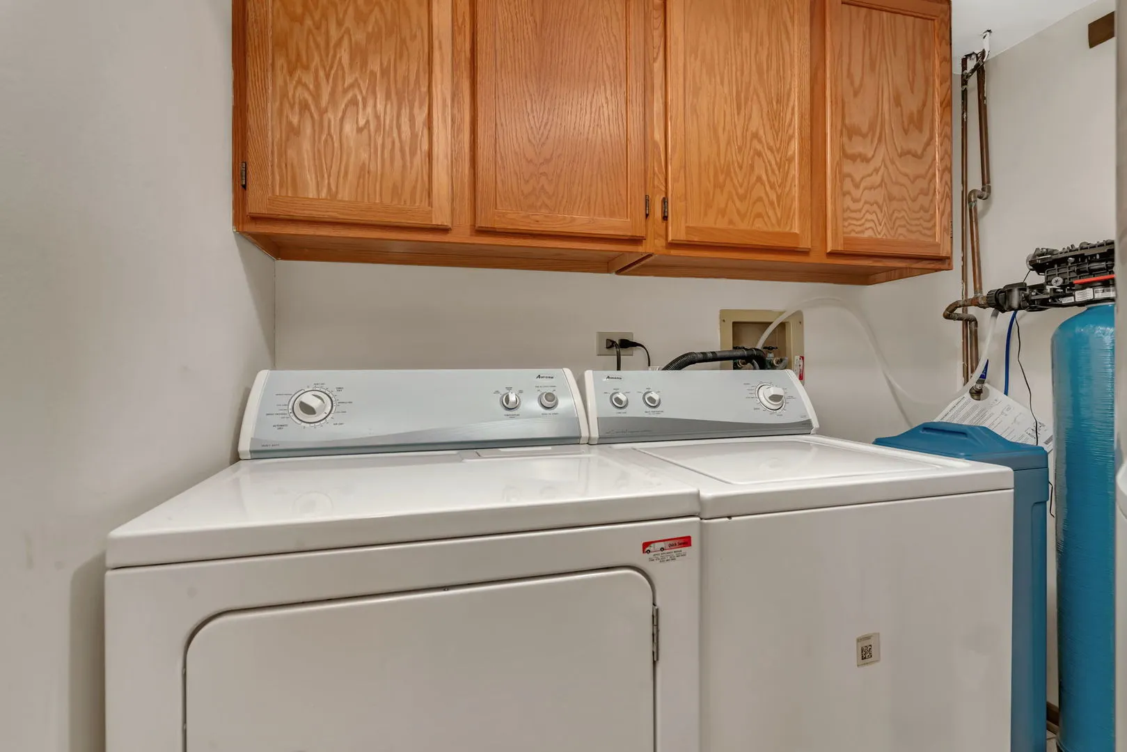 613 Johnson Avenue IL