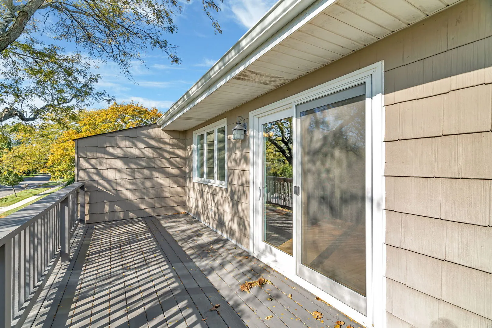 613 Johnson Avenue IL