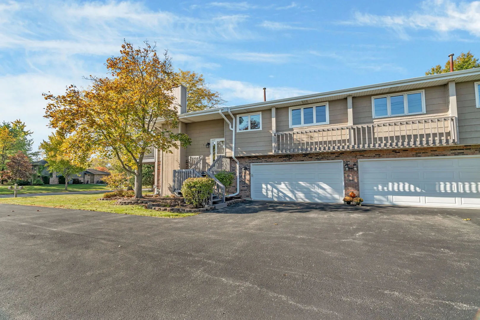 613 Johnson Avenue IL