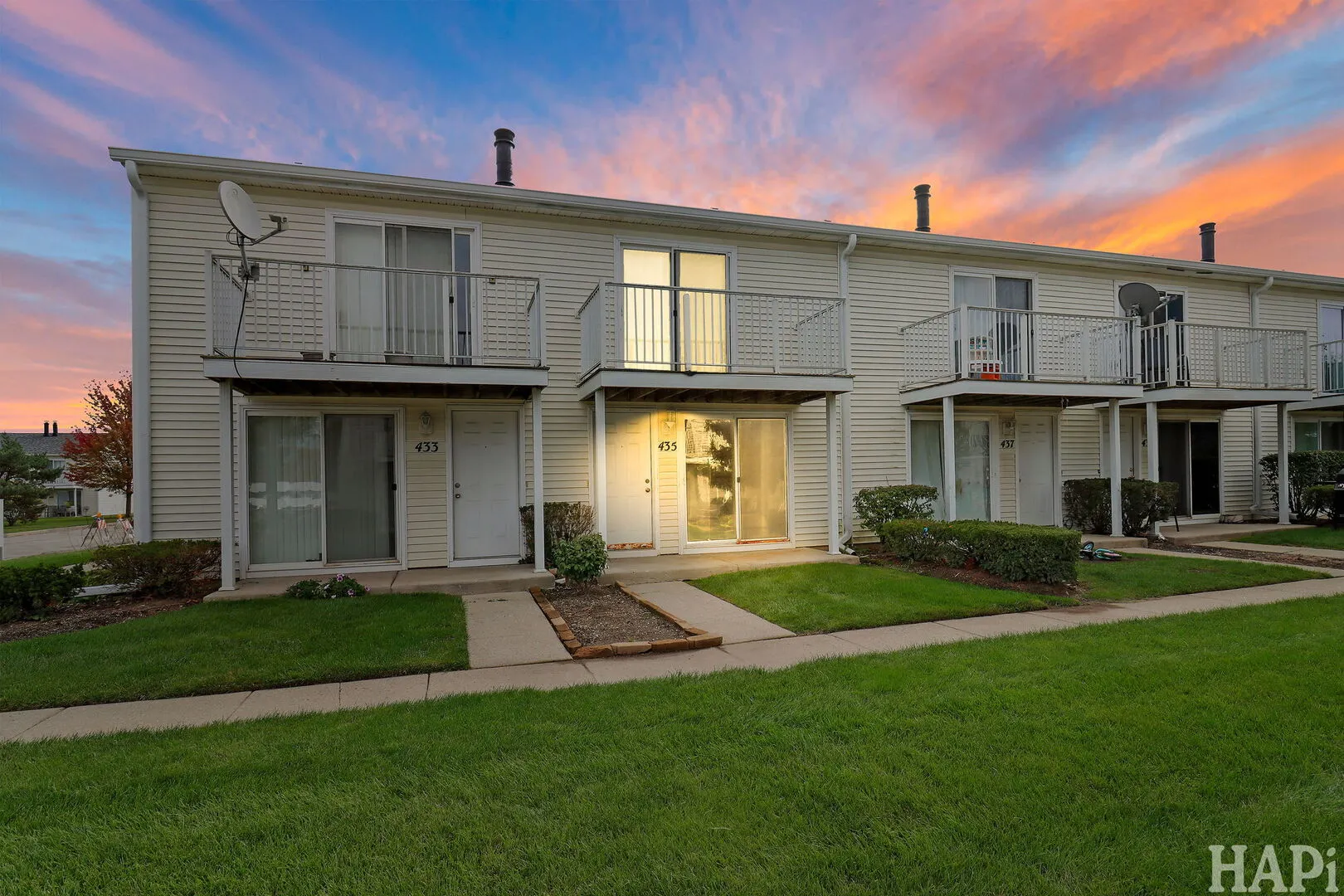 435 Meadow Green Lane IL