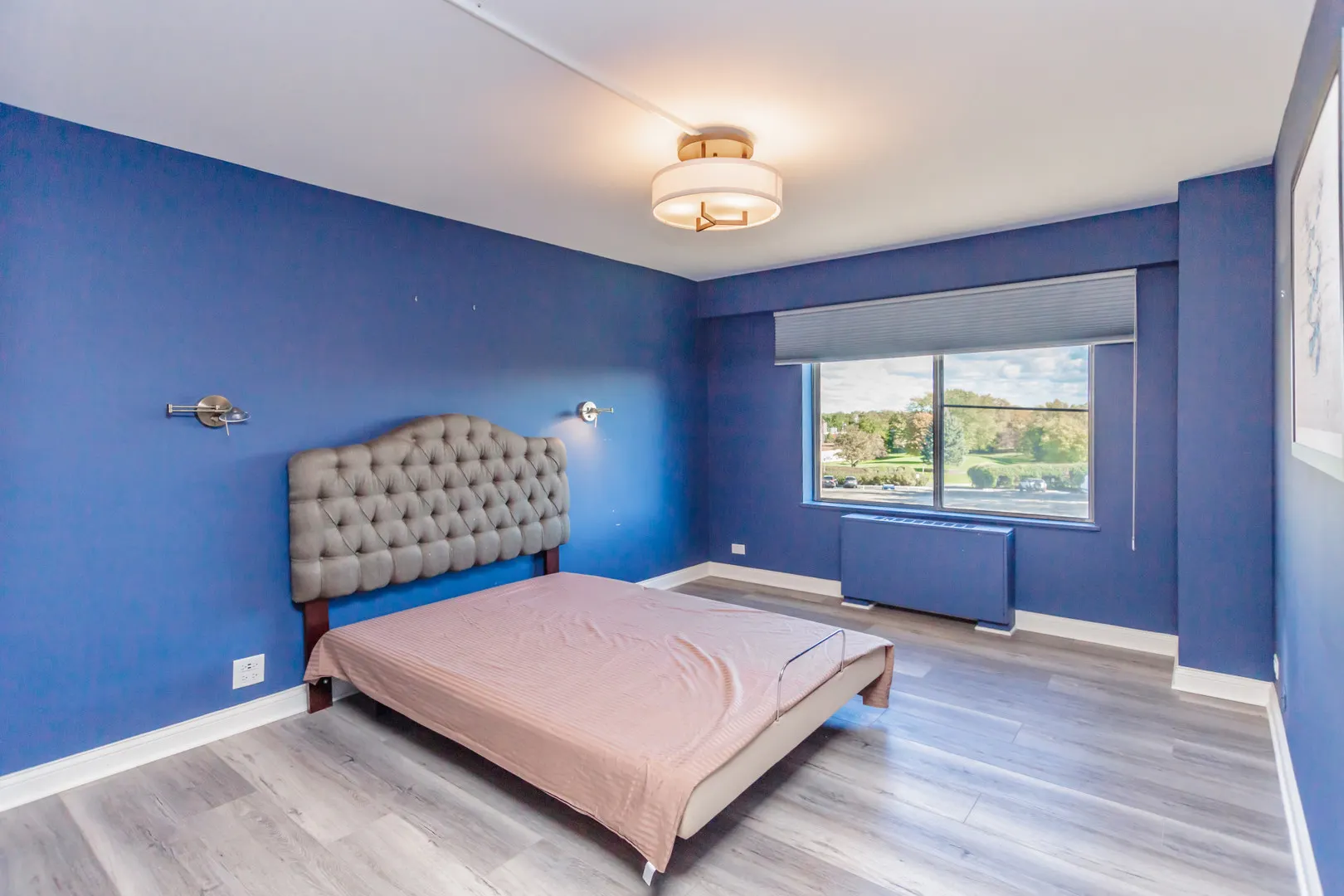 7033 N Kedzie Avenue 401 IL