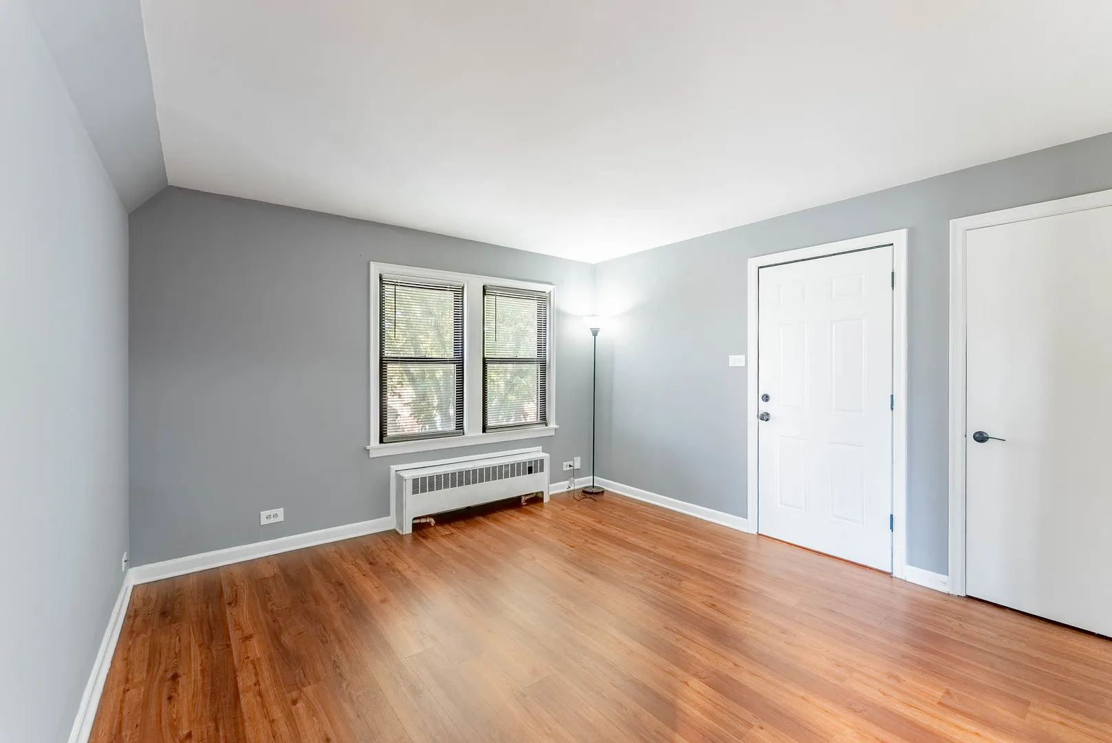 2345 Ridgeland Avenue 2 IL