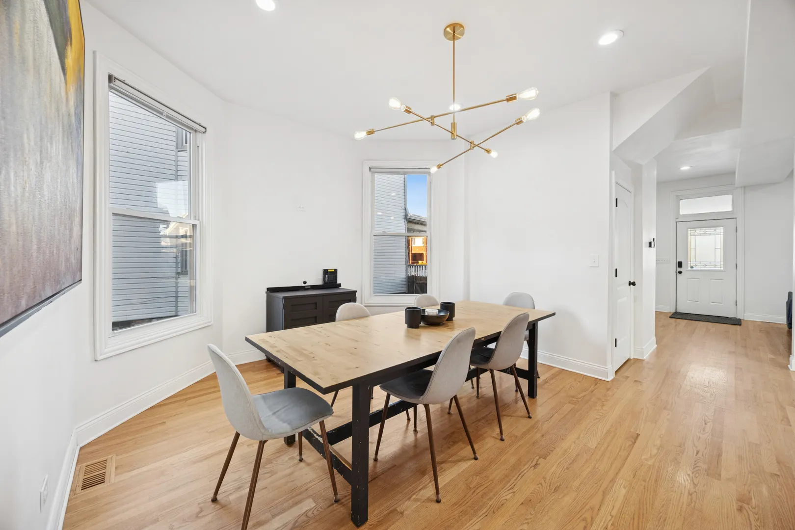 5829 W Ohio Street IL