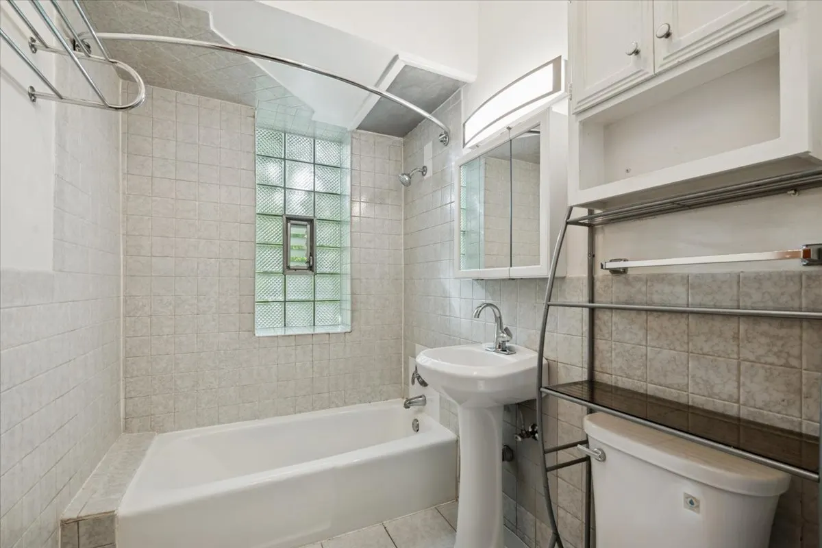 640 S 14th Avenue IL