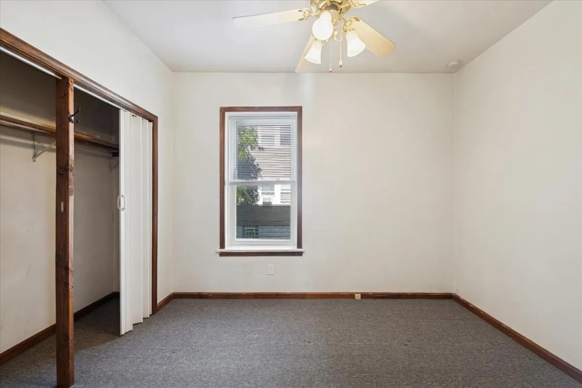 640 S 14th Avenue IL