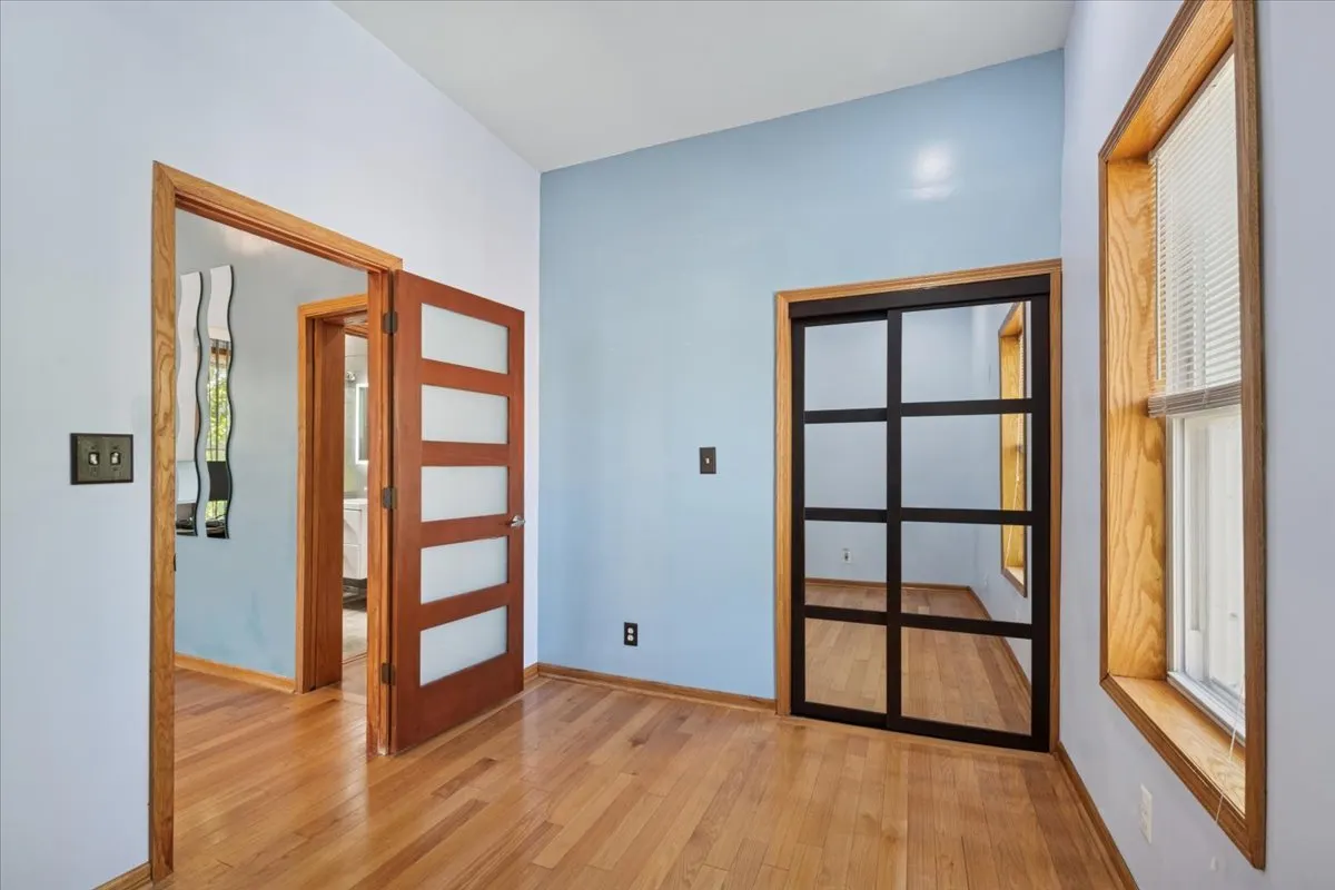 640 S 14th Avenue IL