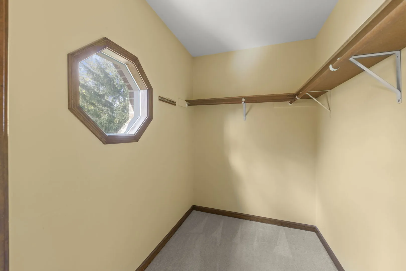 213 Winding Creek Drive IL