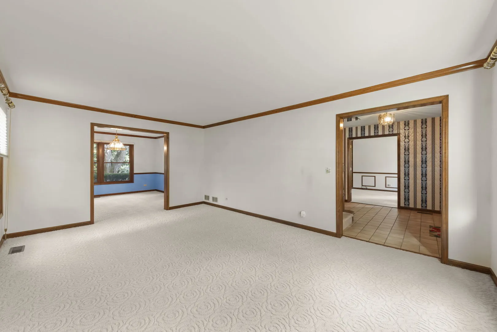 213 Winding Creek Drive IL