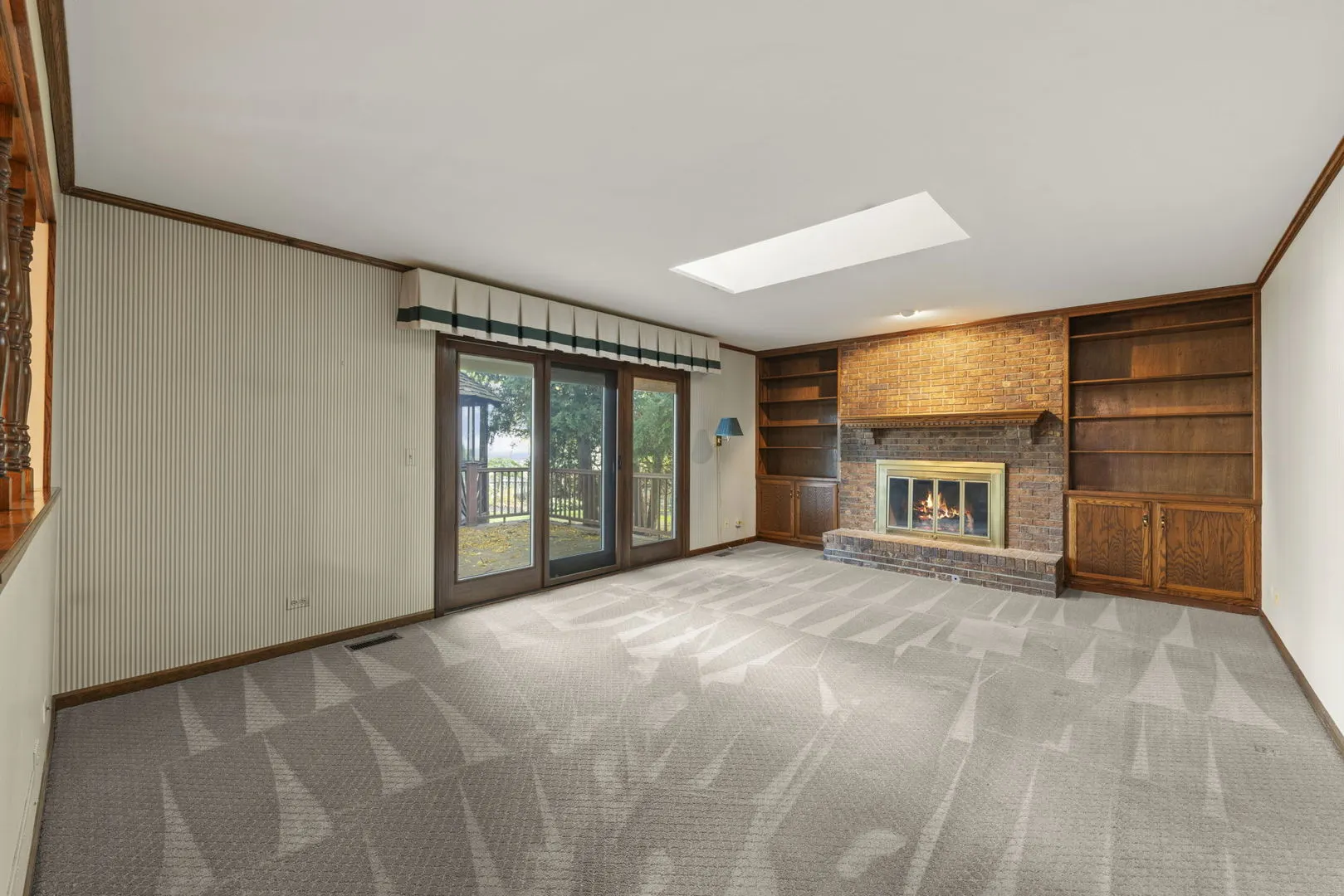 213 Winding Creek Drive IL