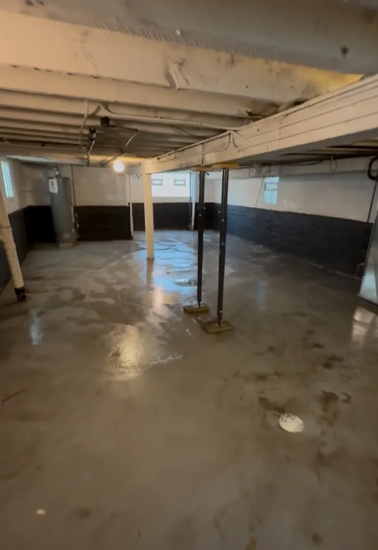 705 W 81st Street IL