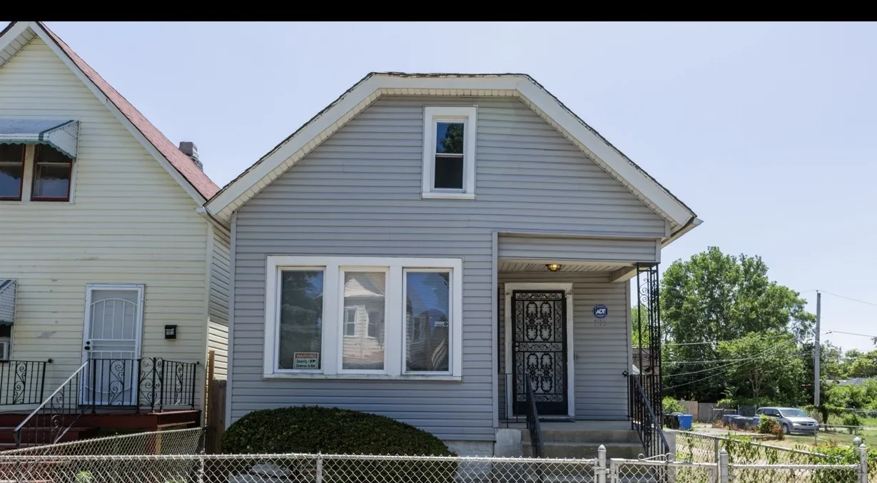705 W 81st Street IL
