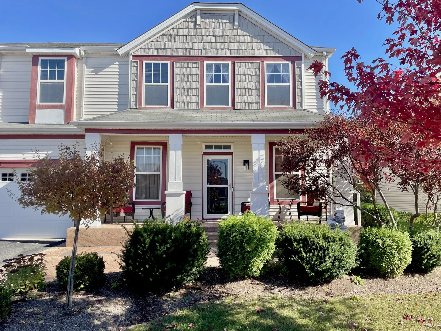 1055 Christine Lane IL