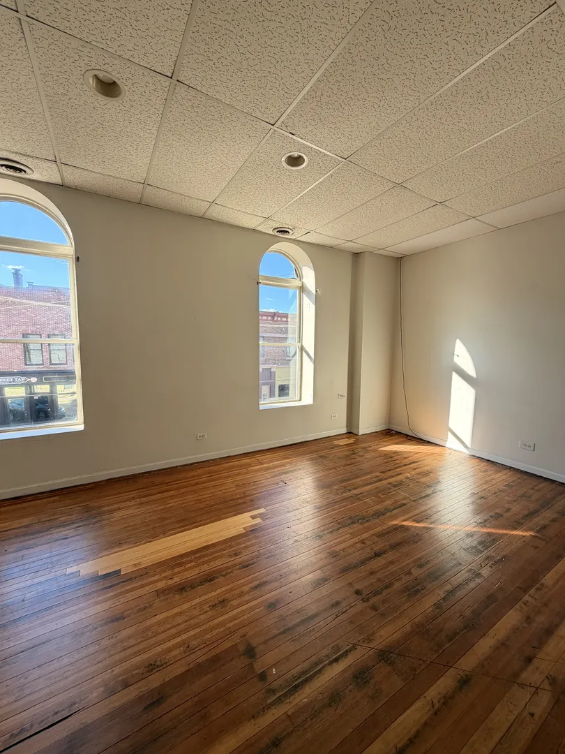 226 N Benton Street 3 IL