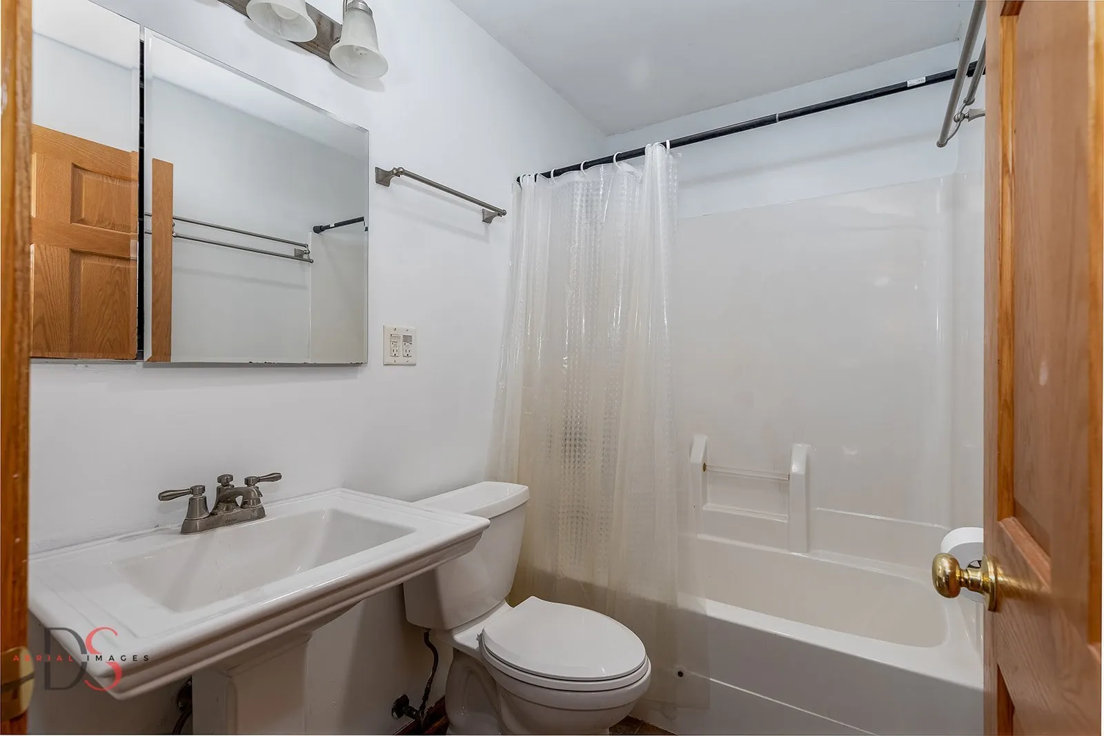 3060 Cemetery Road IL