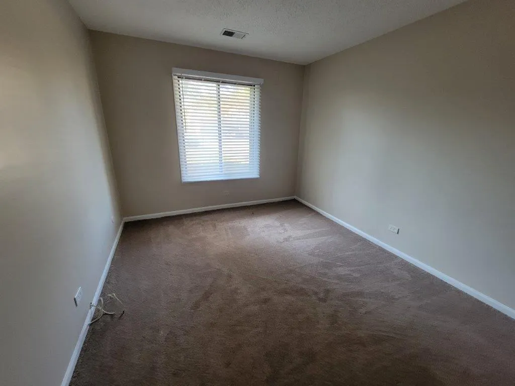 830 KNOTTINGHAM Drive 1A IL