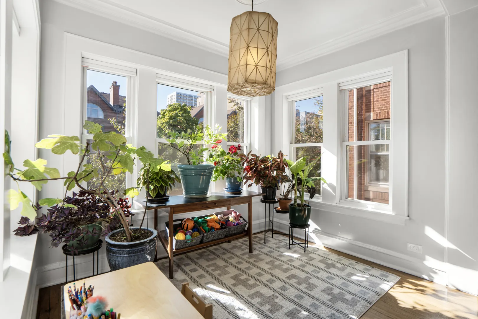 846 W GUNNISON Street 2W IL