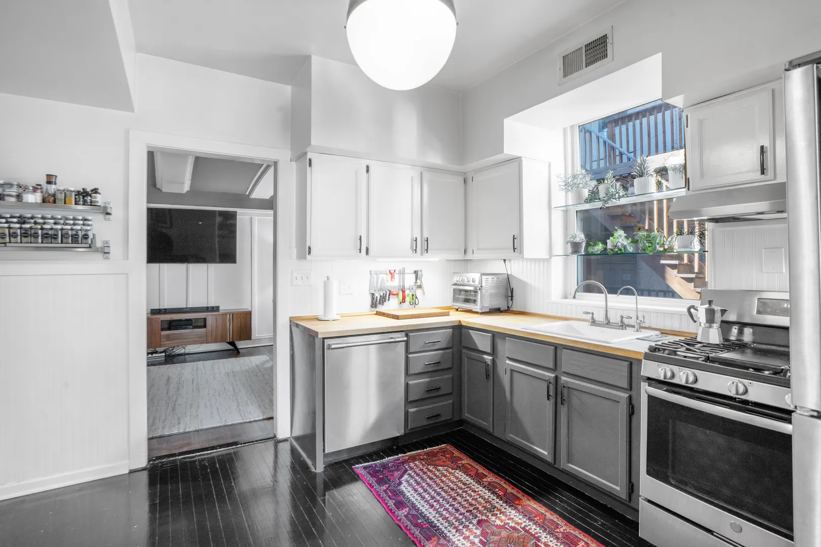 846 W GUNNISON Street 2W IL