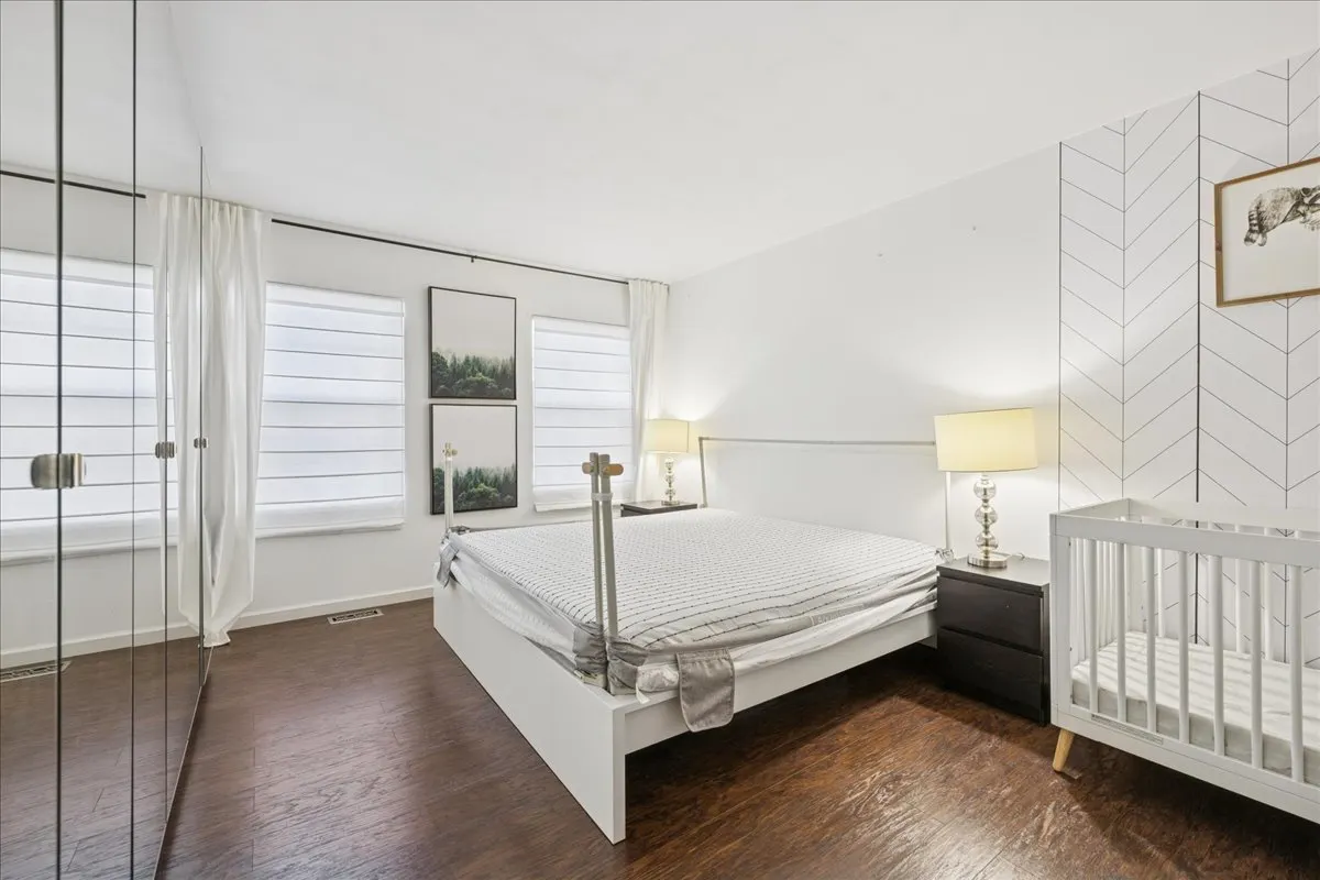 318 Juniper Circle IL