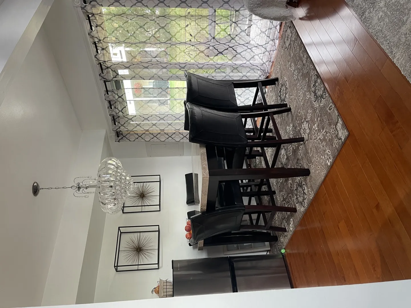 318 Juniper Circle IL