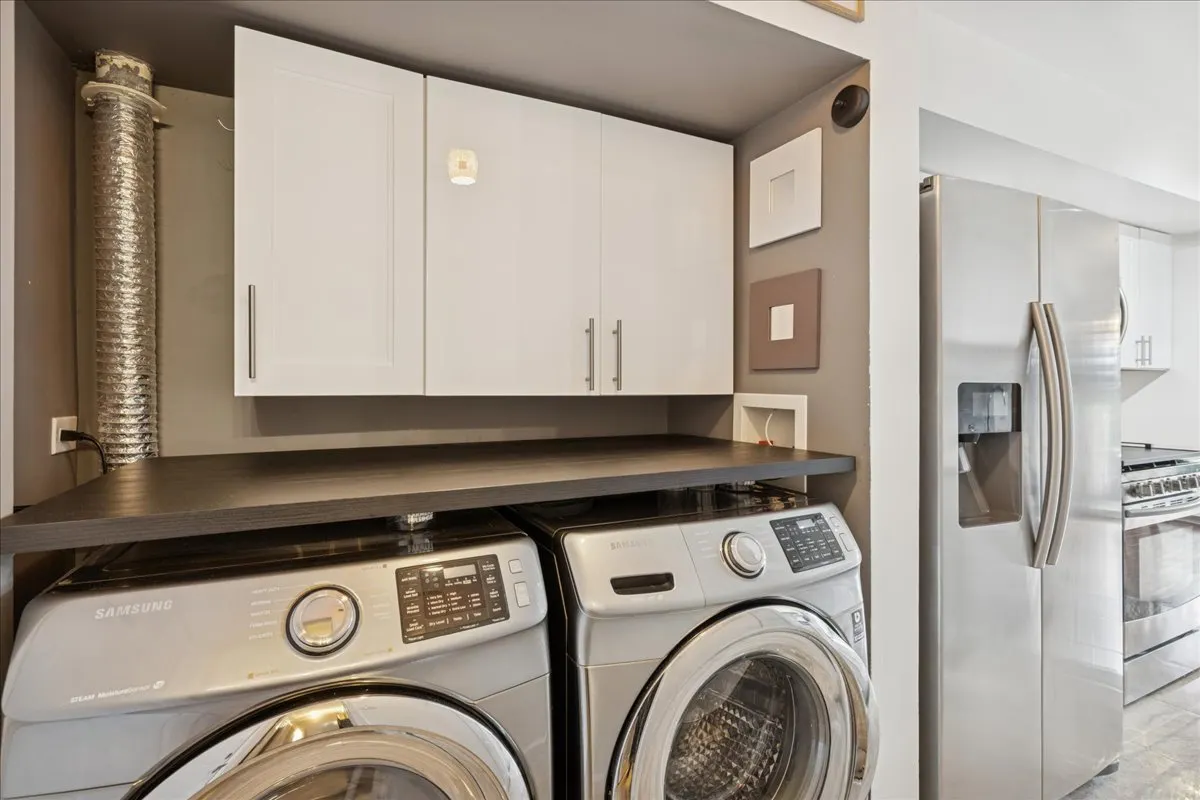 318 Juniper Circle IL