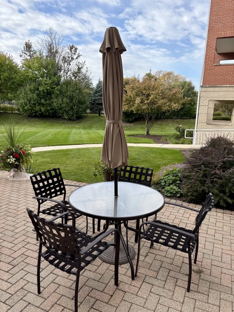 1220 Depot Street 305 IL